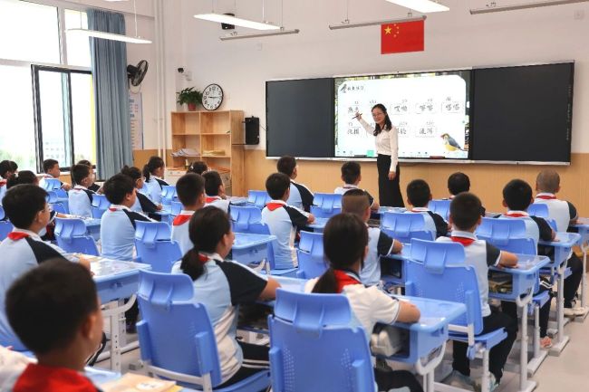 硬投入托底软实力赋能！威海临港区推动优质教育在家门口落地