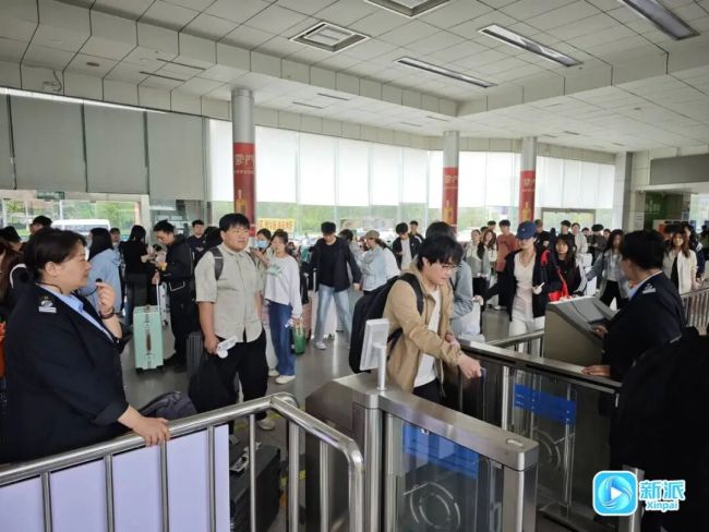 潍坊国庆假期前4日客运量达202.14万人次,同比增长1.59%