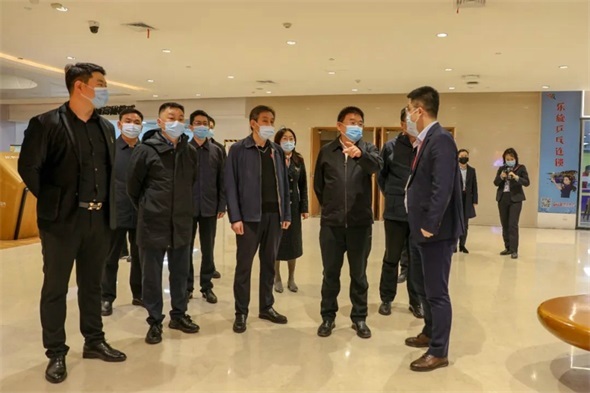 陕西省体育局局长徐明非调研体育综合体建设工作