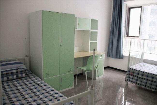 秦创原生态科创岛2单元创新雅居项目迎来首批学子入住