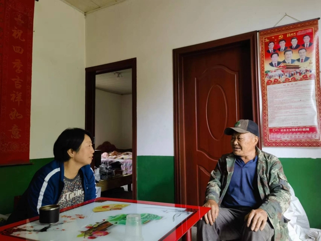 镇坪县委常委、统战部部长李俊到上竹镇督导检查防汛防滑工作