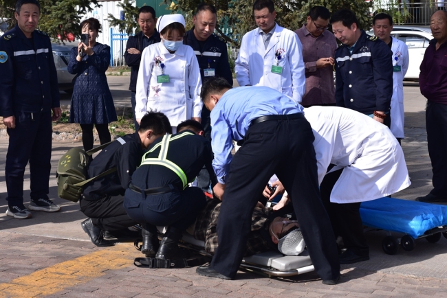 陕西神木：“秦汉通航”完成一例头部外伤患者直升机航空医疗转运任务