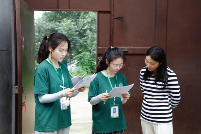 陕西学前师范学院学子“三下乡”：助力家校共育 点亮教育之光