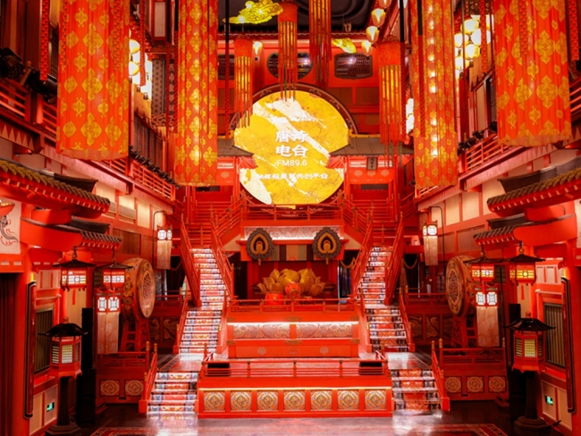 西安欧亚学院成为陕广电“唐诗电台”唯一内容共创战略合作伙伴