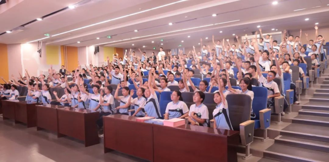 西安经开区：反诈宣传进校园 护航青春伴成长
