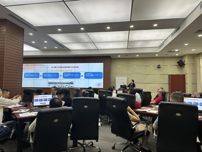 ﻿坚定理想信念 力促民企发展——西安市委统战部市工商联举办民营经济代表人士“两个健康”能力提升培训班
