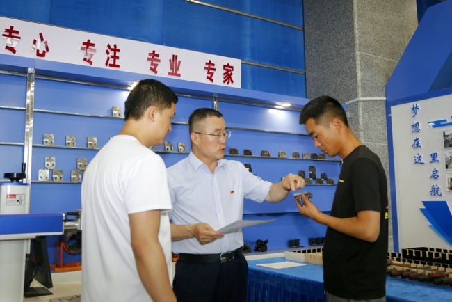 神南产业公司：提质赋能让人才“稳稳长出来”