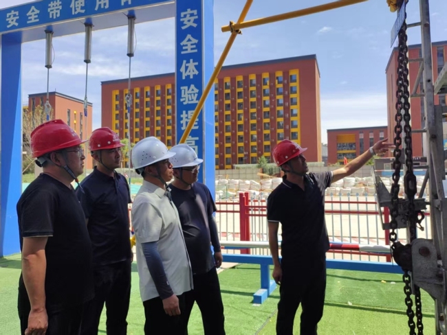 陕西神木：拧紧建筑施工“安全阀” 筑牢安全生产“防护网”