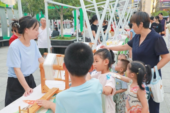 陕西石泉“鎏金铜蚕·声动石泉”主题文旅活动举行
