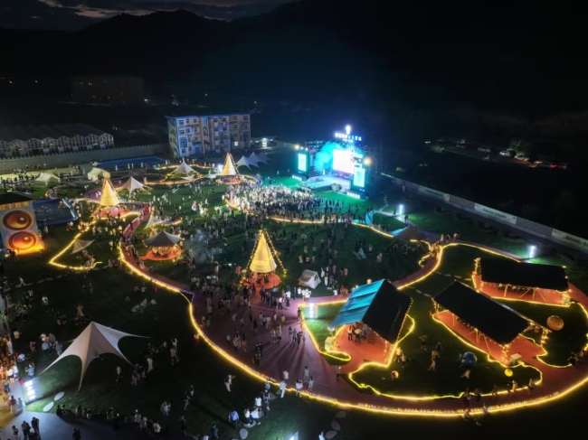 2025宜君彭祖药谷夏日泼水狂欢音乐节盛大开启 清凉盛宴引客潮涌动