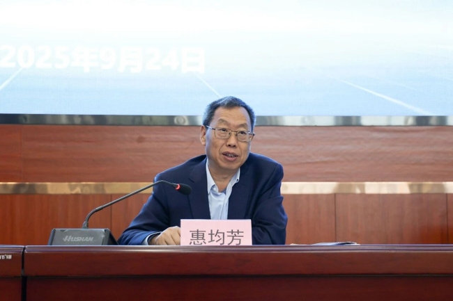 2025年陕西省职业院校英语、信息技术教研活动在神木市职业技术教育中心成功举办