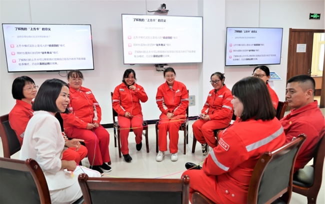 中国石油长庆油田采油八厂用心用情书写温暖民生答卷