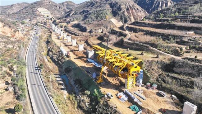 延榆铁路项目建设取得阶段性进展