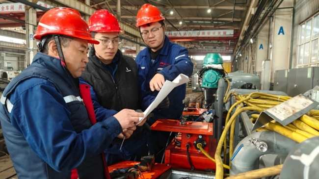 神南产业公司:从“修好”到“管好” 千台设备修竣零隐患