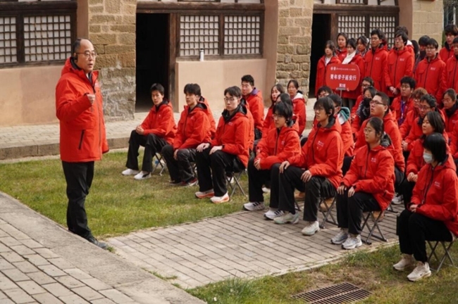 西北大学学子赴延安开展红色主题实践活动