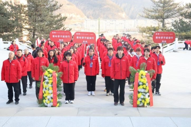 西北大学学子赴延安开展红色主题实践活动