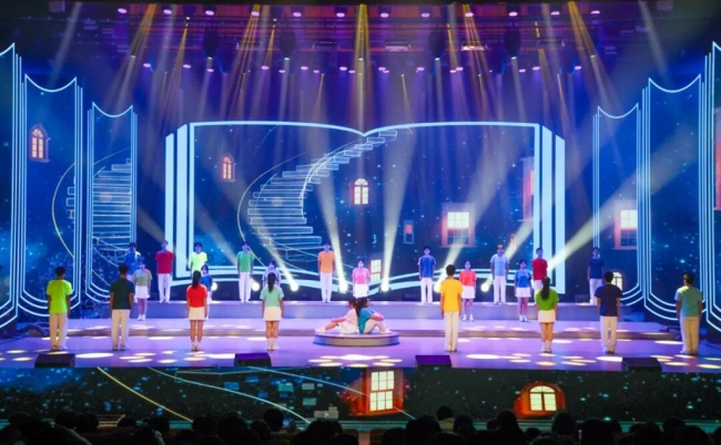 群体朗诵《梦会开出花》