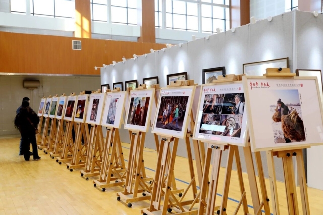 榆林市及毗邻市职工书法美术摄影大赛颁奖暨开展仪式在府谷县举行