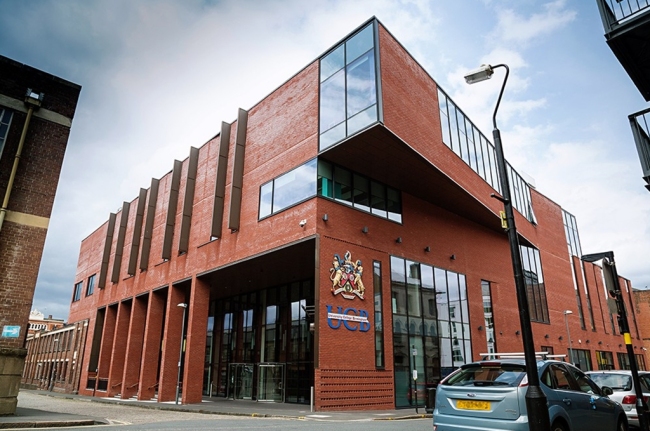 英国伯明翰大学学院