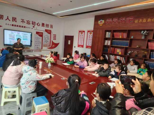 靖边县宇文路社区“禾苗课堂”公益课开课