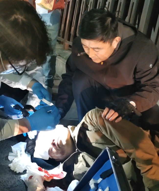 韩红辉：危急时刻挺身护民 平凡善举彰显担当