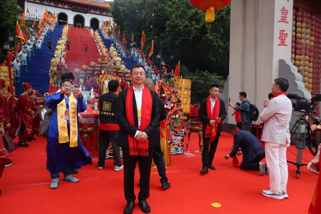 共赴湄洲谒圣 同承大爱文脉