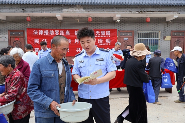 绥德县法律援助中心：法律援助零距离 依法维权无障碍