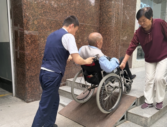 服务有温度 联通暖心相伴 用心守护民生福祉