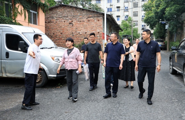 北京明伦公益基金会赴湖南回访项目成效