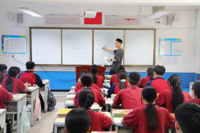 以青春赴山海 以微光暖山城——西安工业大学研支团志愿者圆满完成宜君支教工作