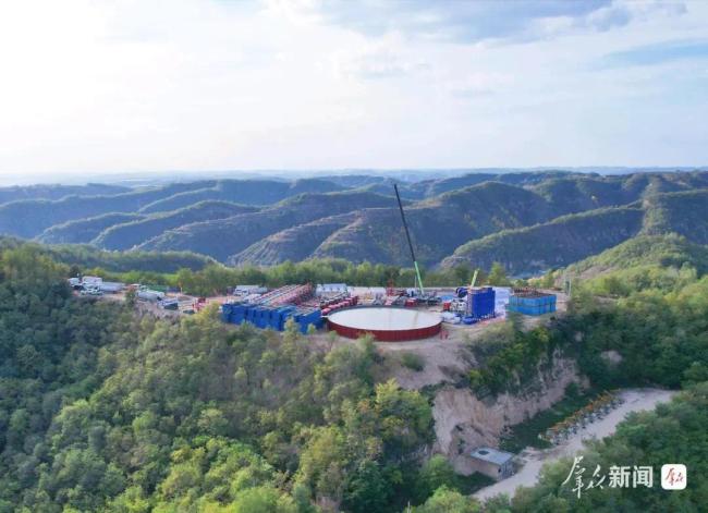 陕西发现大型深层煤层气田