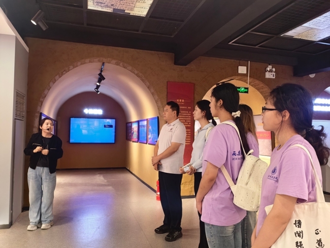西安戏剧学院非遗学子赴小河会议旧址开展红色研学活动