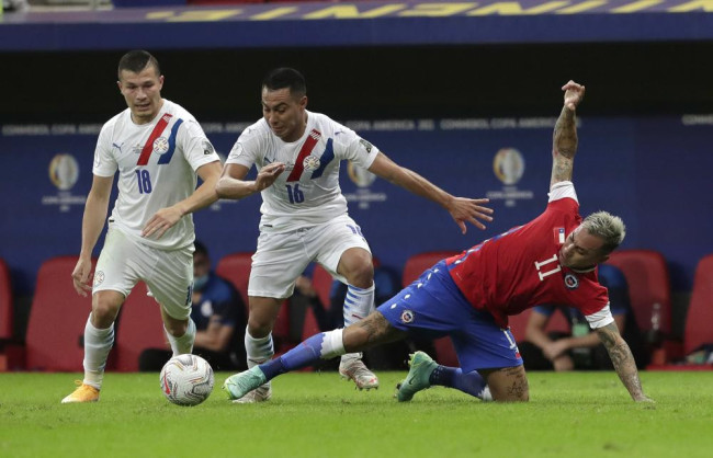 萨穆迪奥阿尔米隆破门 巴拉圭2-0力克智利