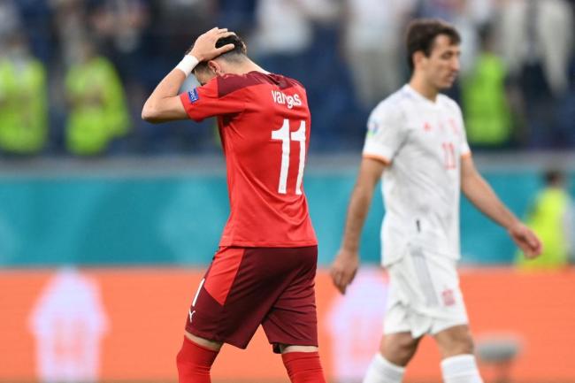 欧锦赛：西班牙点球大战淘汰瑞士 晋级半决赛