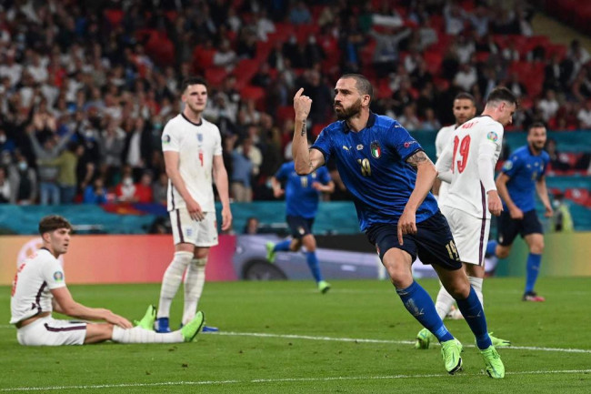 意大利点球战胜英格兰 时隔53年再夺欧洲杯