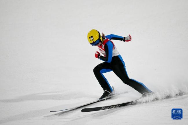 国际雪联跳台滑雪洲际杯女子个人标准台赛况