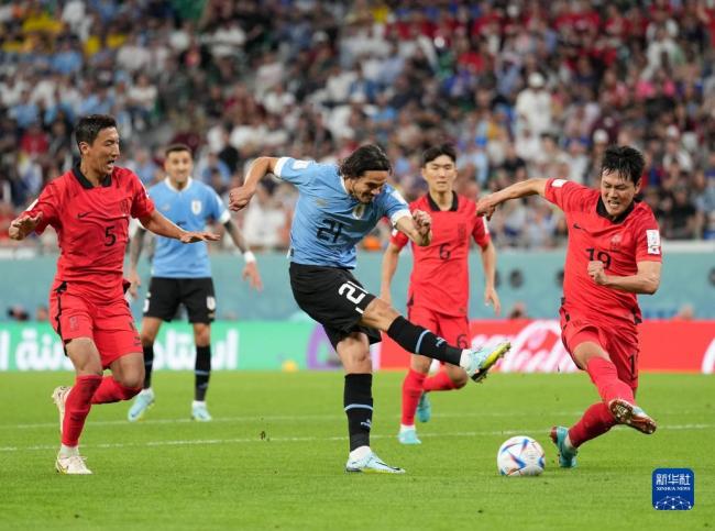 卡塔尔世界杯｜乌拉圭队两中门柱与韩国队互交白卷