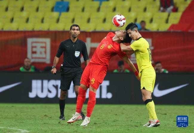 成都国际足球邀请赛：中国平马来西亚