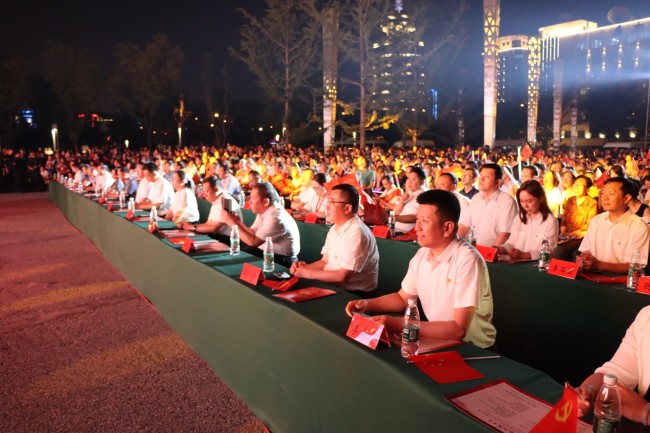 太原市万柏林区：庆祝中国共产党成立102周年主题音乐会暨“今夜乐倾城·经典之夜”文化惠民音乐节开幕式隆重举行