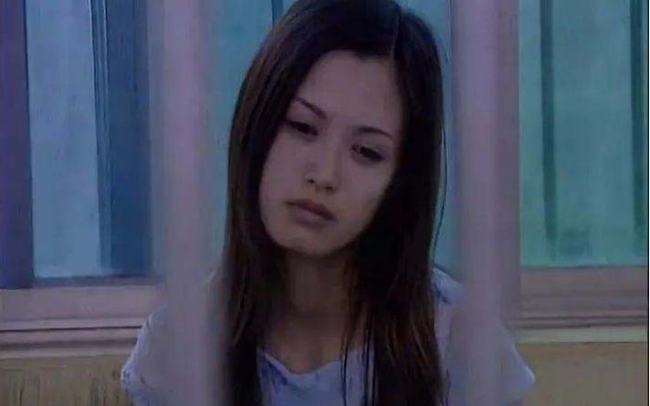 少妇向60岁大爷提供喂奶服务赚20万 却被丈夫撞正着