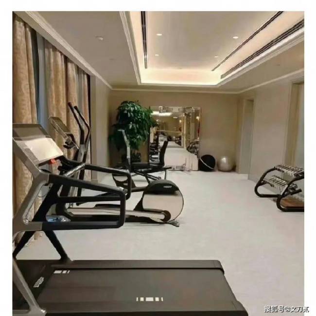 总价值8个亿！窦骁何超莲北京婚房曝光，房子加花园面积近8000平