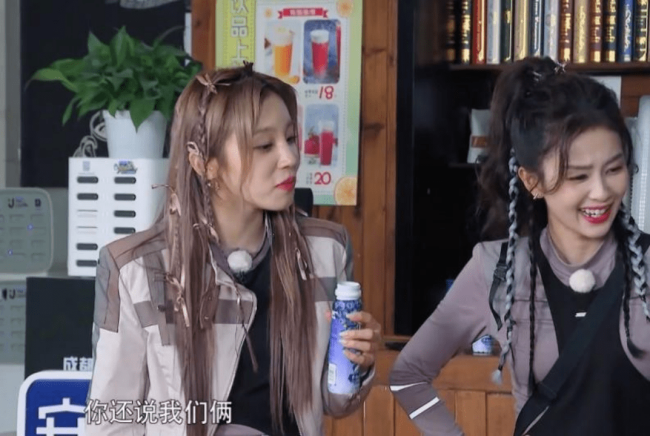 全员综艺梗王，《奔跑吧11》首播能忍住笑算我输！
