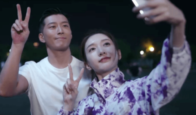 窦骁戏里戏外都成赘婿？《欢乐颂》恋白富美，戏外娶富二代何超莲