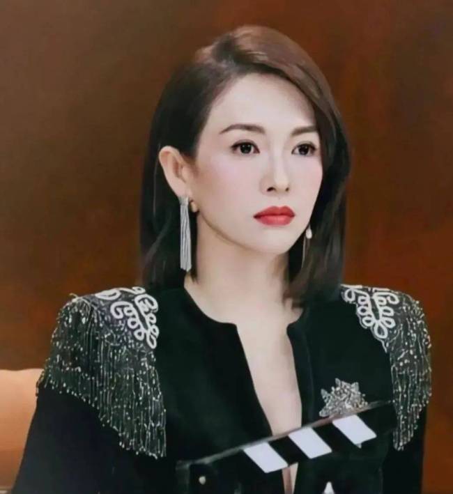 这一次，章子怡的“势利眼”被扒得“底裤”都不剩了