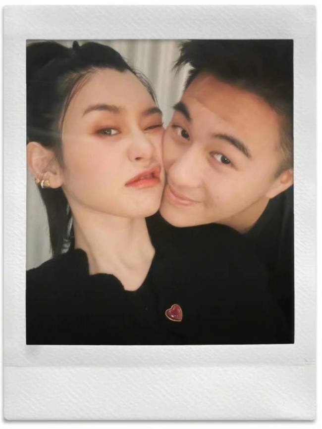 老公何猷君去看王嘉尔演唱会，奚梦瑶却在苦读，这怎么能开心起来