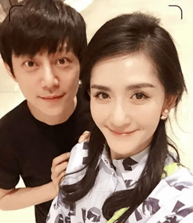 同是女闺蜜何炅对待李湘和谢娜的态度为何截然不同