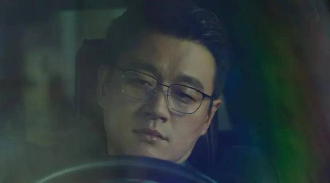 佟大为没演技？我断言，这部悬疑剧里的“斯文败类”，能为他正名