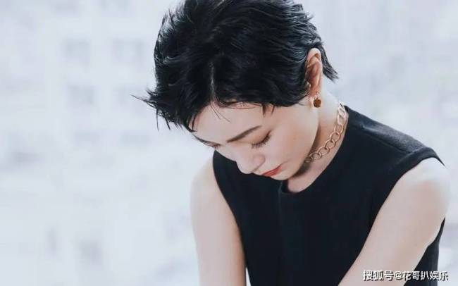 郭采洁竟然结婚了，男方伊德尔黑历史被挖，她恋爱脑发作甘当怨种