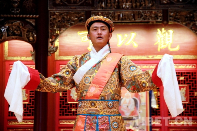 在中国工艺美术馆遇见精彩藏戏