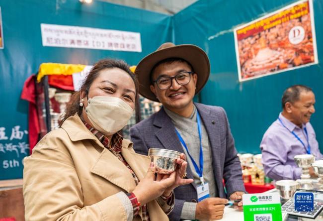 藏博会上的“国际味”